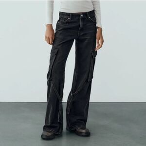 Zara Mid Rise Wide Leg Black Denim Cargo TRF Jeans